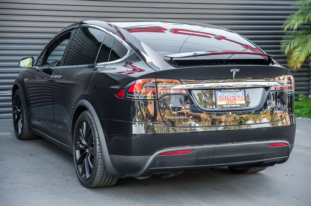 Pre Owned 2016 Tesla Model X P90d